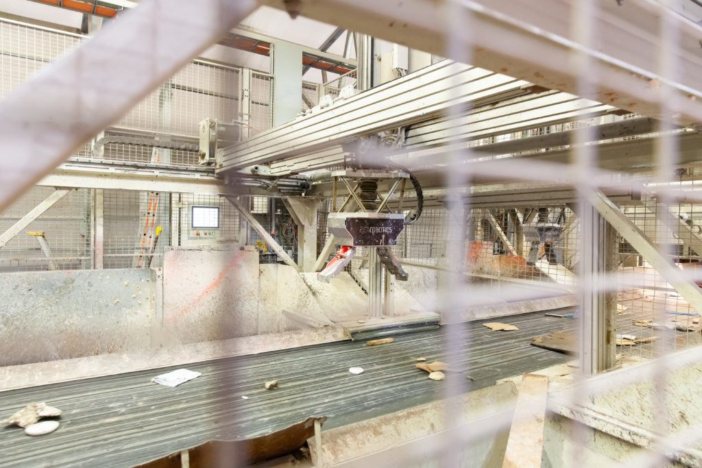 zenRobotics-excu-201119-8-1024x683